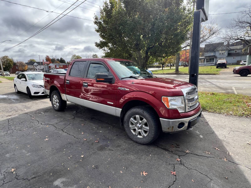 2014 Ford F-150 XLT's photo