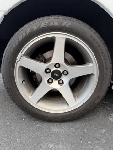 2003 Ford Mustang SVT Cobra