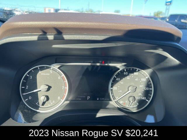 2023 Nissan Rogue SV