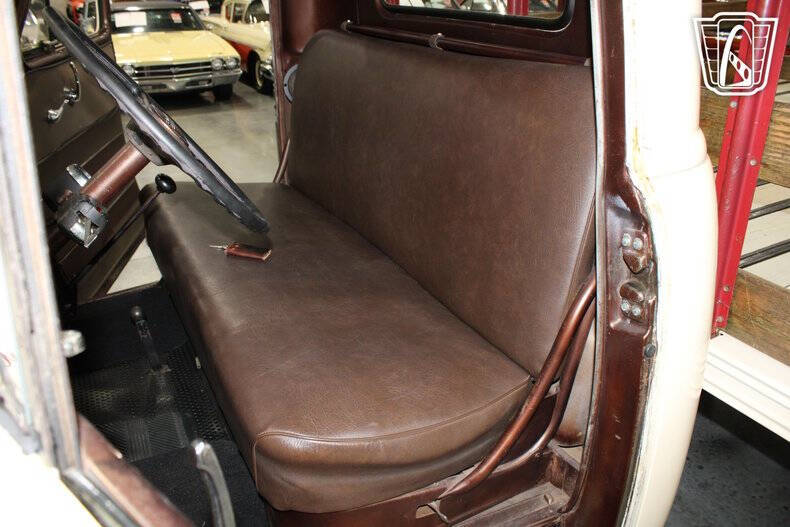 1953 Chevrolet 4400