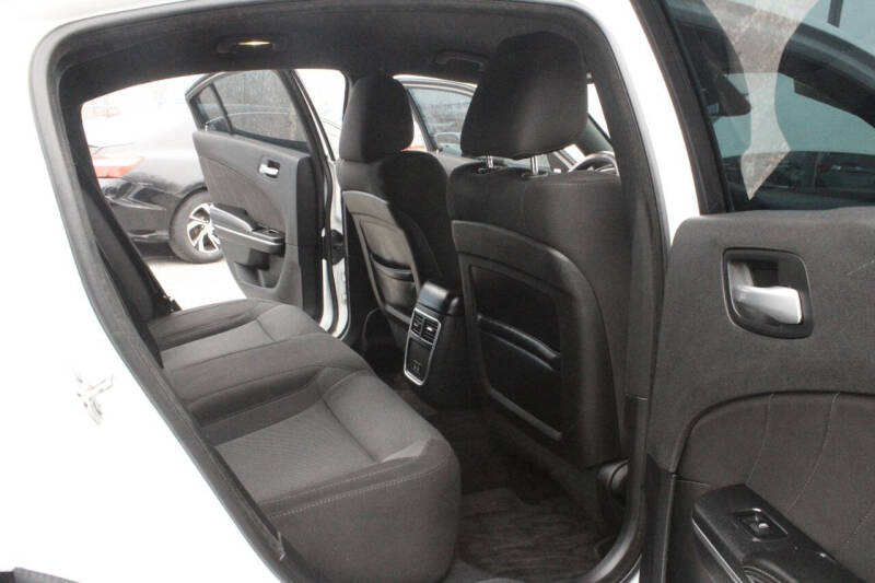 2017 Dodge Charger SXT