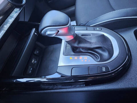 2022 Kia Forte GT Line