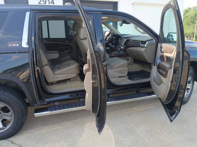 2015 Chevrolet Suburban LT