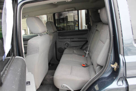 2007 Jeep Commander Sport