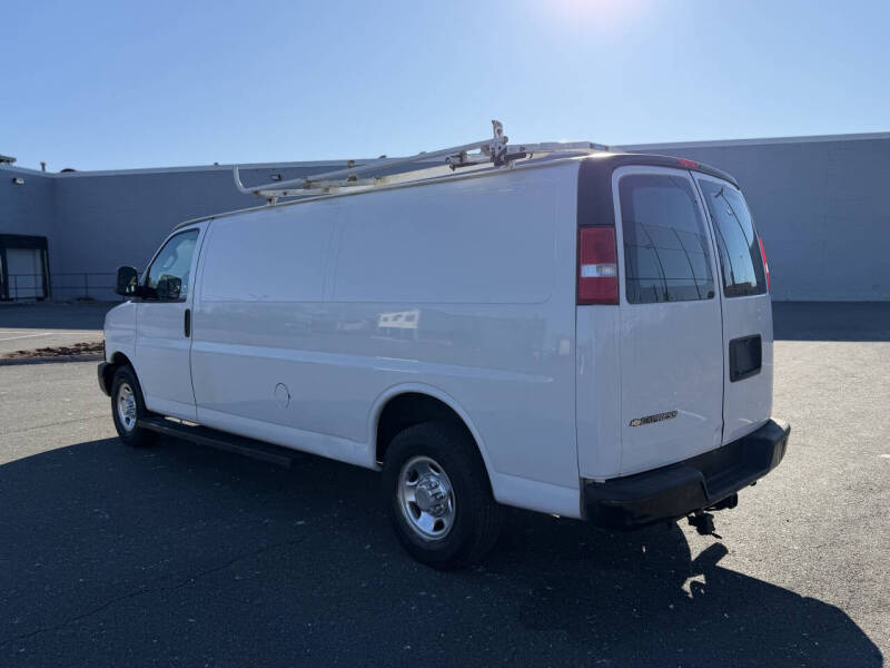 2019 Chevrolet Express 2500