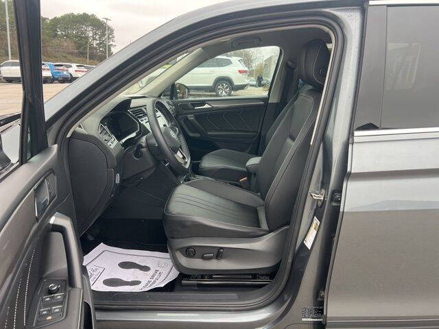 2023 Volkswagen Tiguan SE