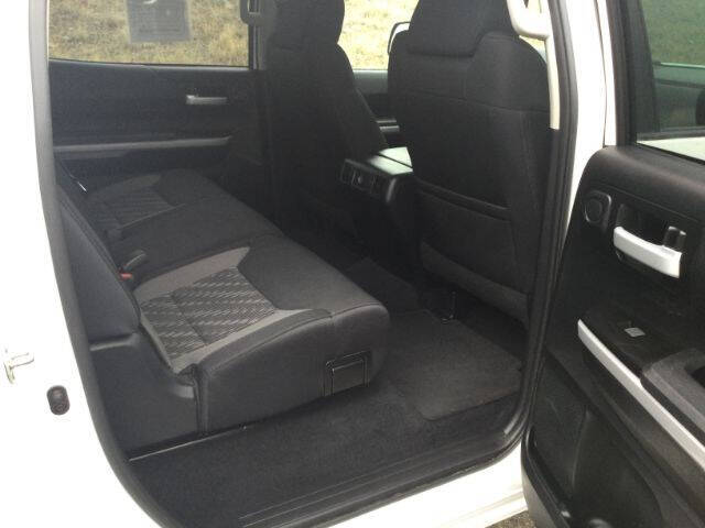 2018 Toyota Tundra SR5