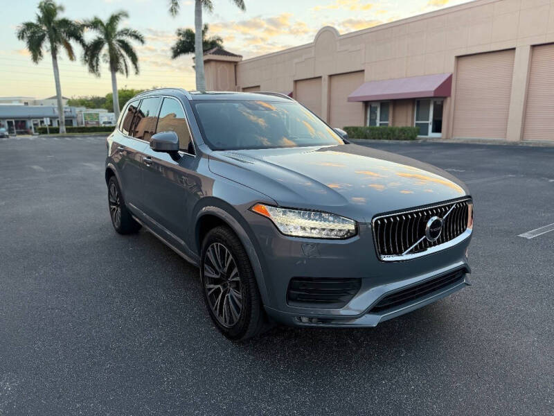 2021 Volvo XC90 T5 Momentum