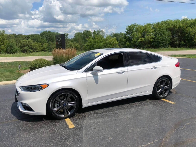 2018 Ford Fusion for sale at Fox Valley Motorworks in Lake In The Hills IL