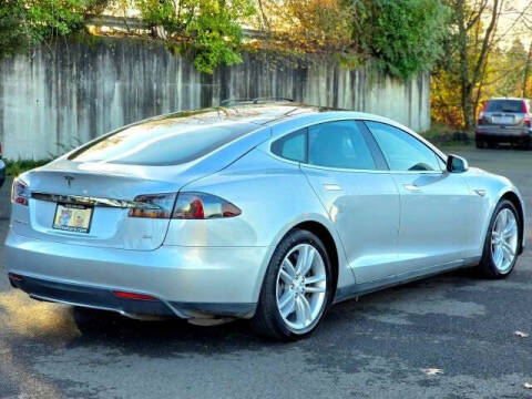 2014 Tesla Model S