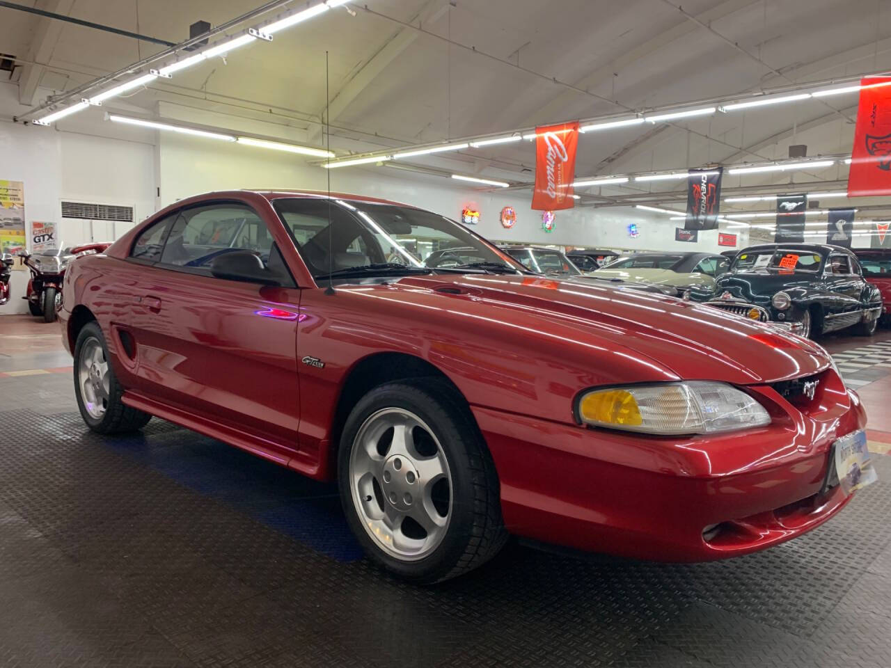 1997 Ford Mustang 7