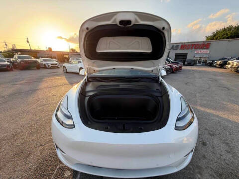 2021 Tesla Model Y Standard Range