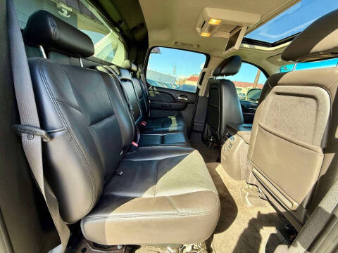 2011 Chevrolet Avalanche LTZ