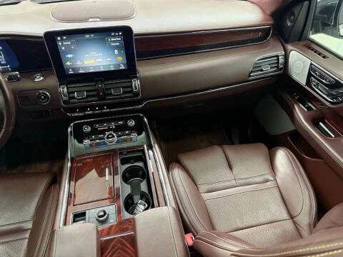 2020 Lincoln Navigator L Black Label