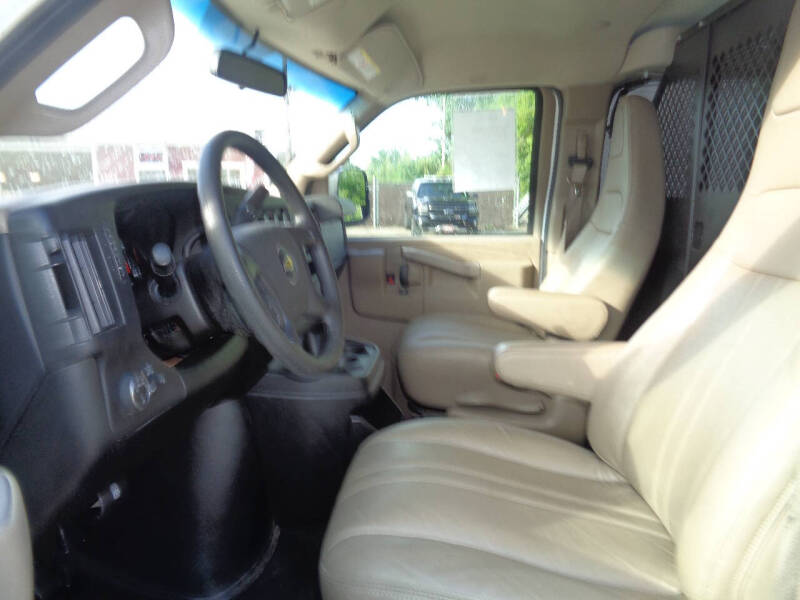 2016 Chevrolet Express 2500