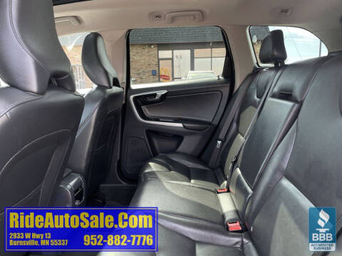 2016 Volvo XC60 T6 Drive-E