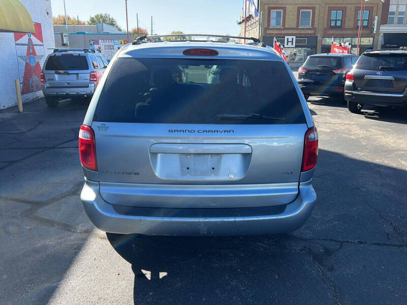 2006 Dodge Grand Caravan SXT