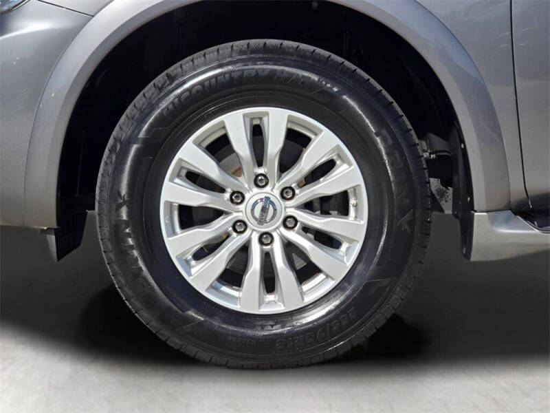 2017 Nissan Armada SV