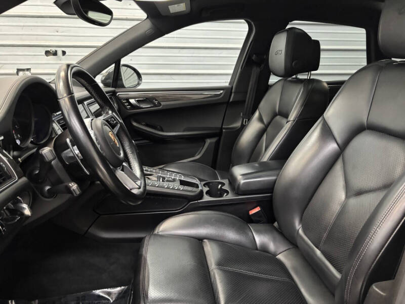 2018 Porsche Macan GTS