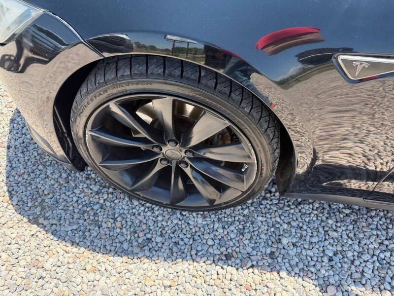 2013 Tesla Model S Performance