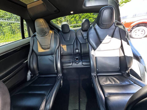 2017 Tesla Model X 75D