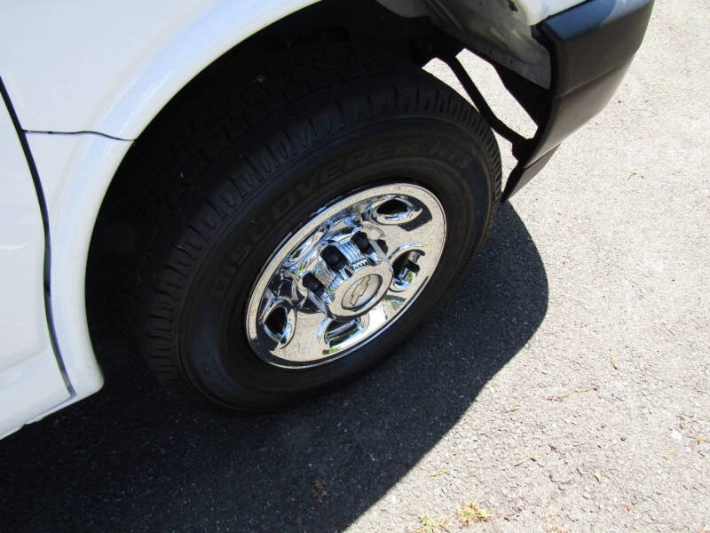 2021 Chevrolet Express 2500