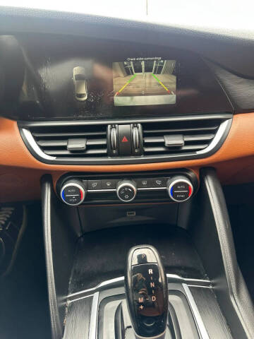 2017 Alfa Romeo Giulia