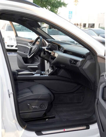 2023 Audi e-tron quattro Chronos