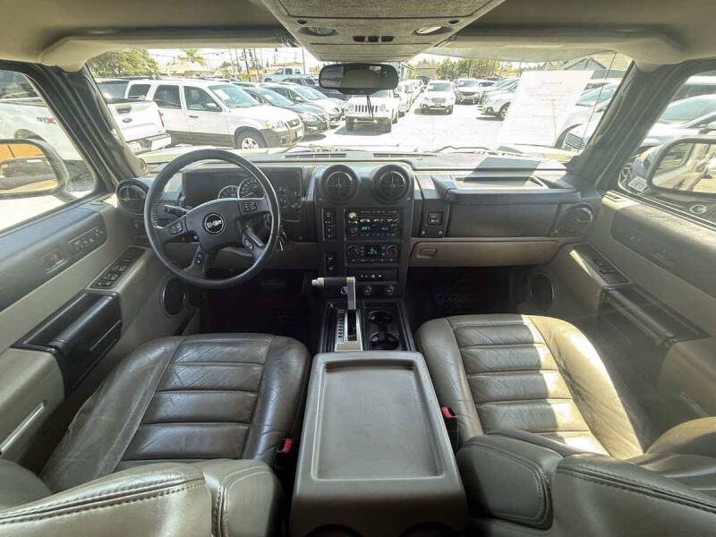 2005 HUMMER H2
