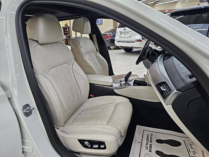 2019 BMW 5 Series 530e iPerformance