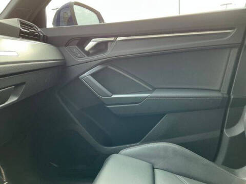 2025 Audi Q3 quattro S line Premium 45 TFSI