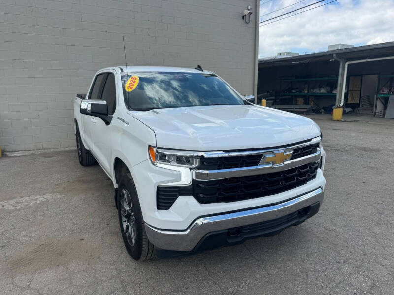 2025 Chevrolet Silverado 1500 LT