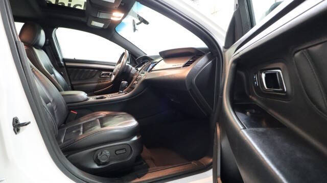 2019 Ford Taurus SEL