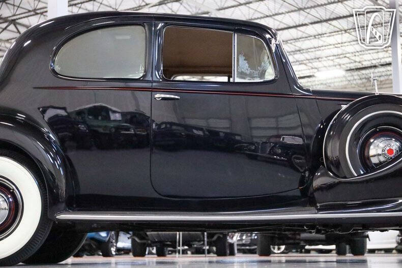1938 Packard Super Eight