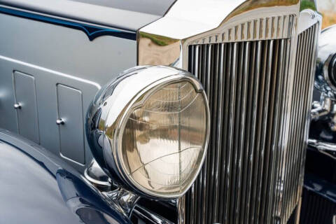 1933 Packard Twelve