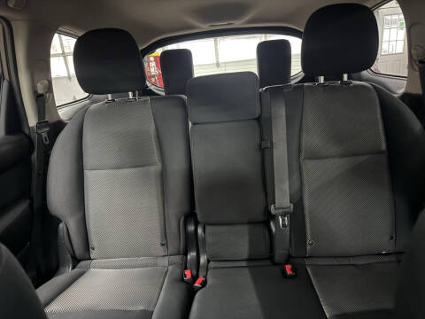 2017 Nissan Pathfinder SV