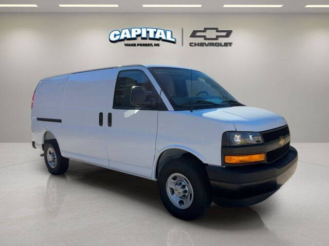 2025 Chevrolet Express 2500