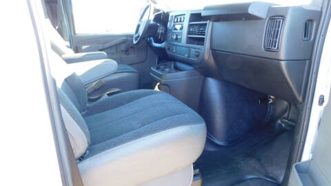 2024 GMC Savana 2500