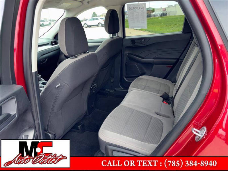 2022 Ford Escape SE