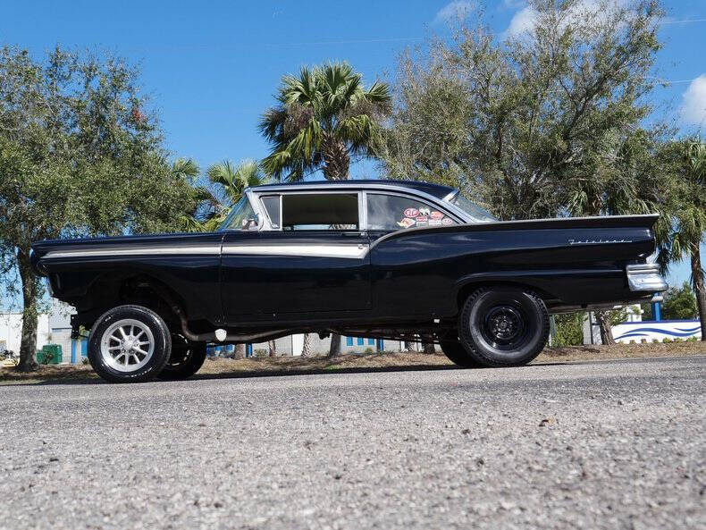 1957 Ford Fairlane