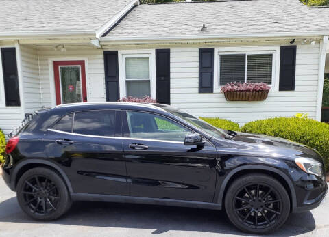 2017 Mercedes-Benz GLA for sale at SIGNATURES AUTOMOTIVE GROUP LLC in Spartanburg SC