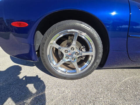 2004 Chevrolet Corvette