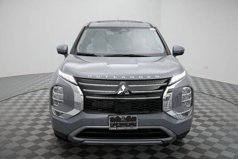 2026 Mitsubishi Outlander SE