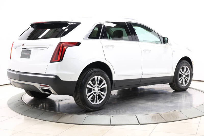 2022 Cadillac XT5 Premium Luxury