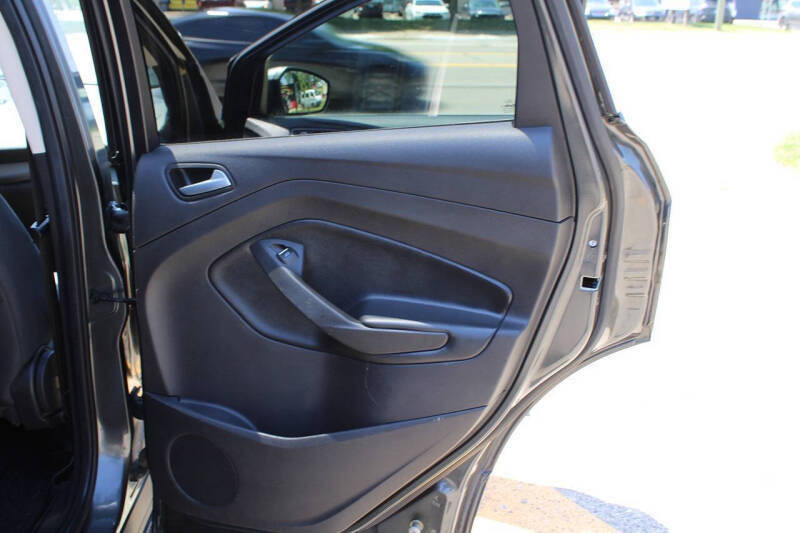 2019 Ford Escape SE