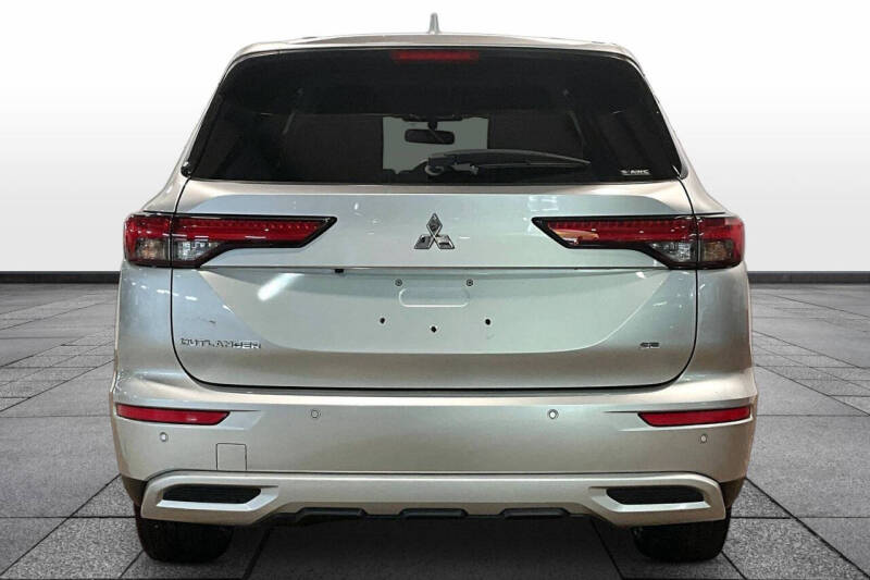 2023 Mitsubishi Outlander