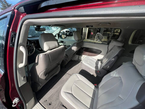 2021 Chrysler Voyager LXi