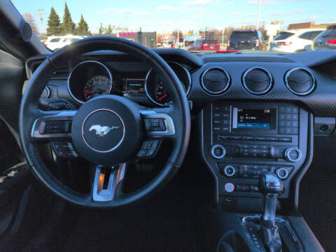 2015 Ford Mustang V6