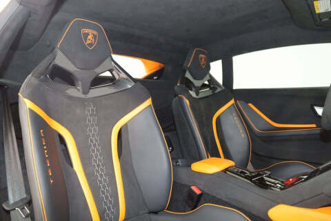 2023 Lamborghini Huracan Tecnica