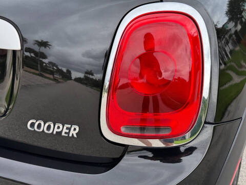 2015 MINI Hardtop 2 Door Cooper